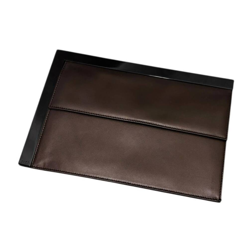 GUCCI Leather Metal Clutch Case